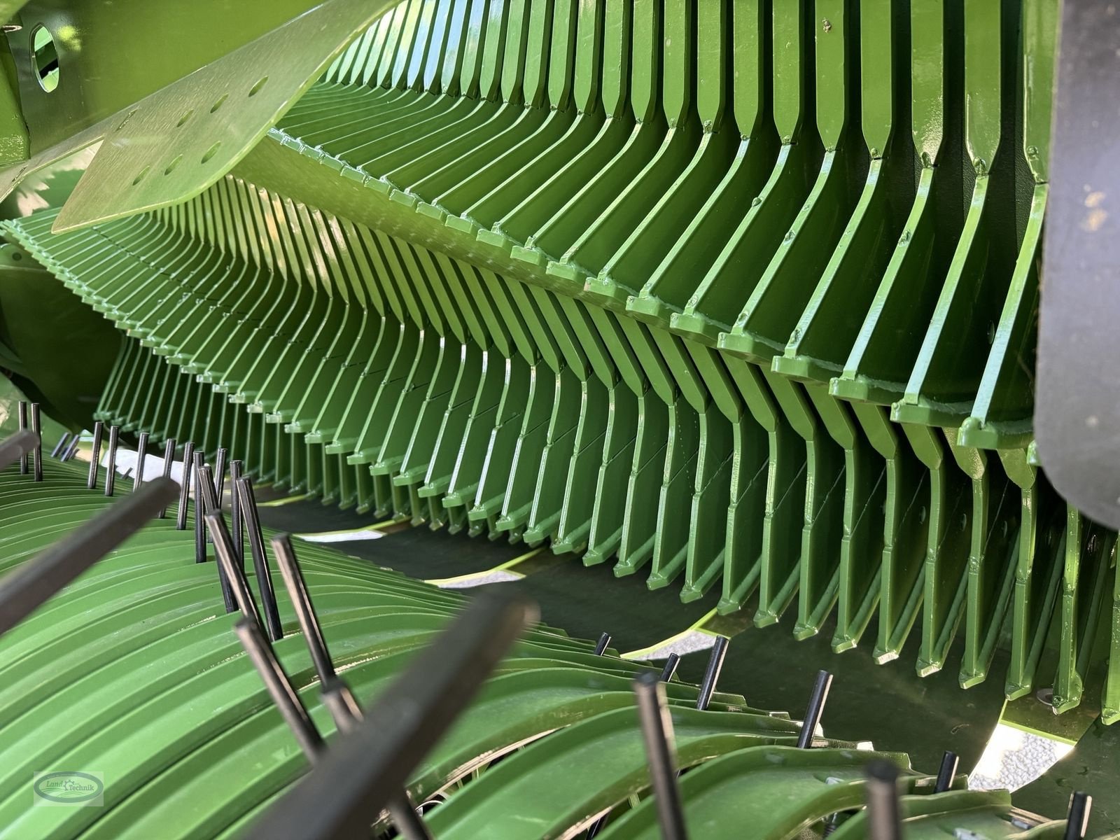 Ladewagen of the type Krone RX 330 GD, Neumaschine in Münzkirchen (Picture 19)