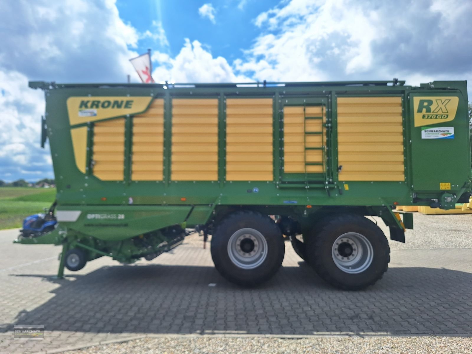 Ladewagen of the type Krone RX 370 GD Kurzschn., Neumaschine in Gampern (Picture 9)