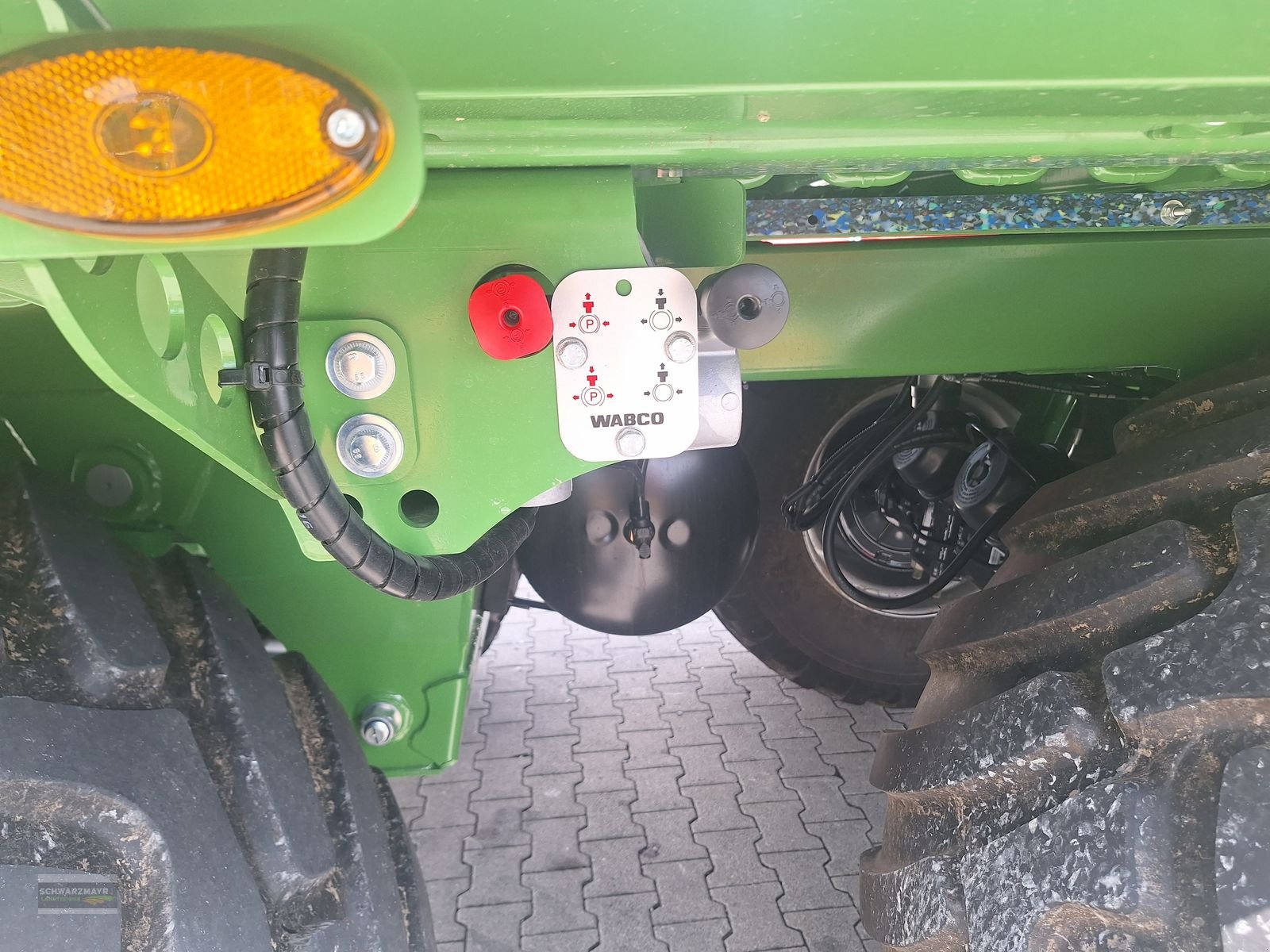 Ladewagen of the type Krone RX 370 GD Kurzschn., Neumaschine in Gampern (Picture 23)