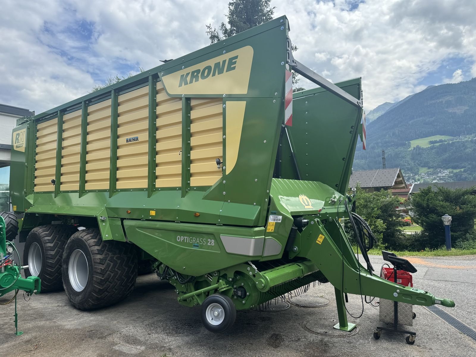 Ladewagen des Typs Krone RX 370 GD Optigrass 28, Vorführmaschine in Hopfgarten (Bild 8)