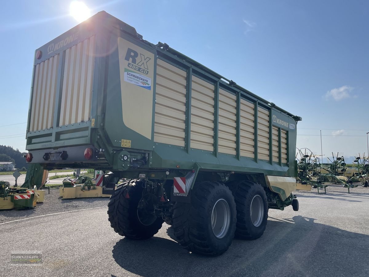 Ladewagen des Typs Krone RX 400 GD, Neumaschine in Gampern (Bild 3)