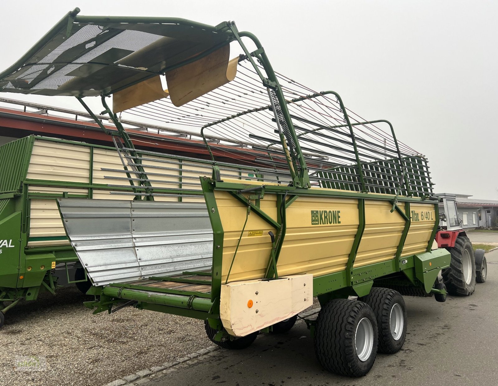 Ladewagen του τύπου Krone Titan 6/40 L mit neuen 19-er Breitreifen und im guten Zustand, Gebrauchtmaschine σε Burgrieden (Φωτογραφία 10)