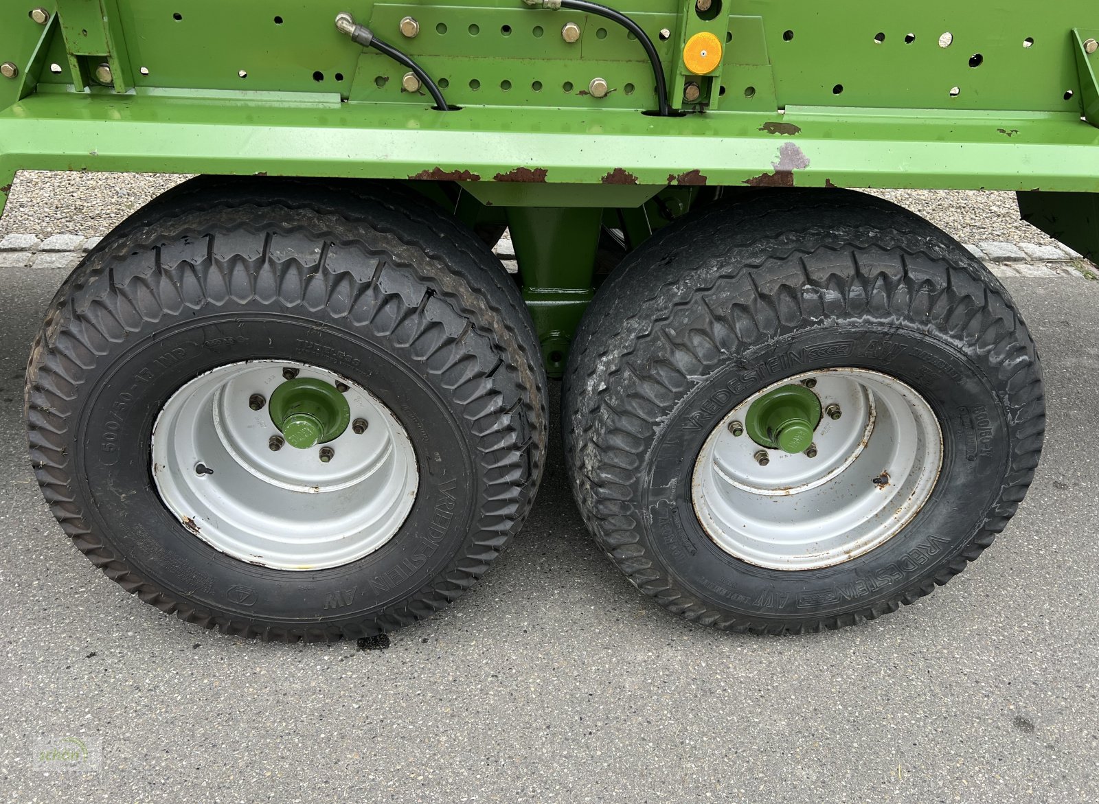 Ladewagen typu Krone Titan 6/48 GL All In - ein großer Schwingen-Ladewagen mit Druckluftbremse, Gebrauchtmaschine v Burgrieden (Obrázek 3)