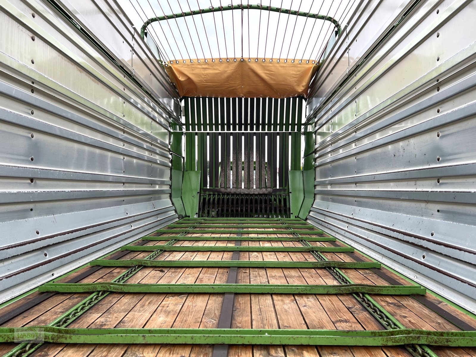 Ladewagen typu Krone Titan 6/48 GL All In - ein großer Schwingen-Ladewagen mit Druckluftbremse, Gebrauchtmaschine v Burgrieden (Obrázek 7)