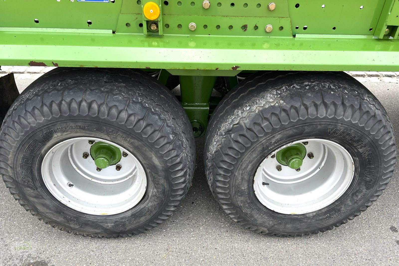 Ladewagen typu Krone Titan 6/48 GL All In - ein großer Schwingen-Ladewagen mit Druckluftbremse, Gebrauchtmaschine v Burgrieden (Obrázek 14)