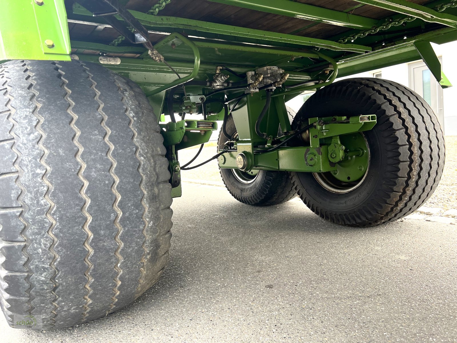 Ladewagen typu Krone Titan 6/48 GL All In - ein großer Schwingen-Ladewagen mit Druckluftbremse, Gebrauchtmaschine v Burgrieden (Obrázek 20)