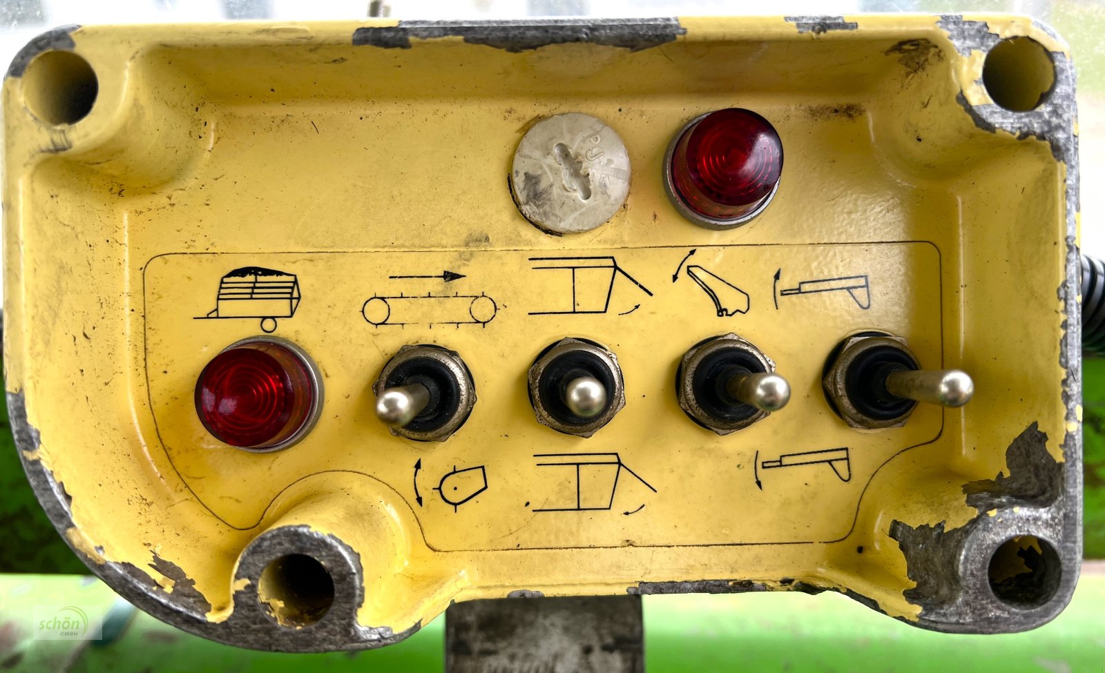 Ladewagen typu Krone Titan 6/48 GL All In - ein großer Schwingen-Ladewagen mit Druckluftbremse, Gebrauchtmaschine v Burgrieden (Obrázek 29)