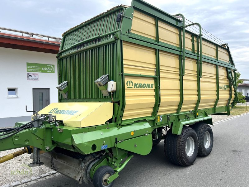 Ladewagen del tipo Krone Titan 6/48 GL All In - ein großer Schwingen-Ladewagen mit Druckluftbremse, Gebrauchtmaschine In Burgrieden