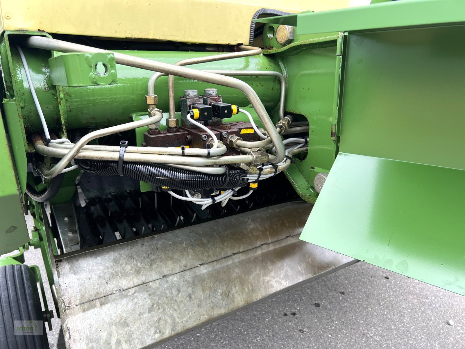 Ladewagen del tipo Krone Titan 6/48 GL All In - ein großer Schwingen-Ladewagen mit Druckluftbremse, Gebrauchtmaschine In Burgrieden (Immagine 17)