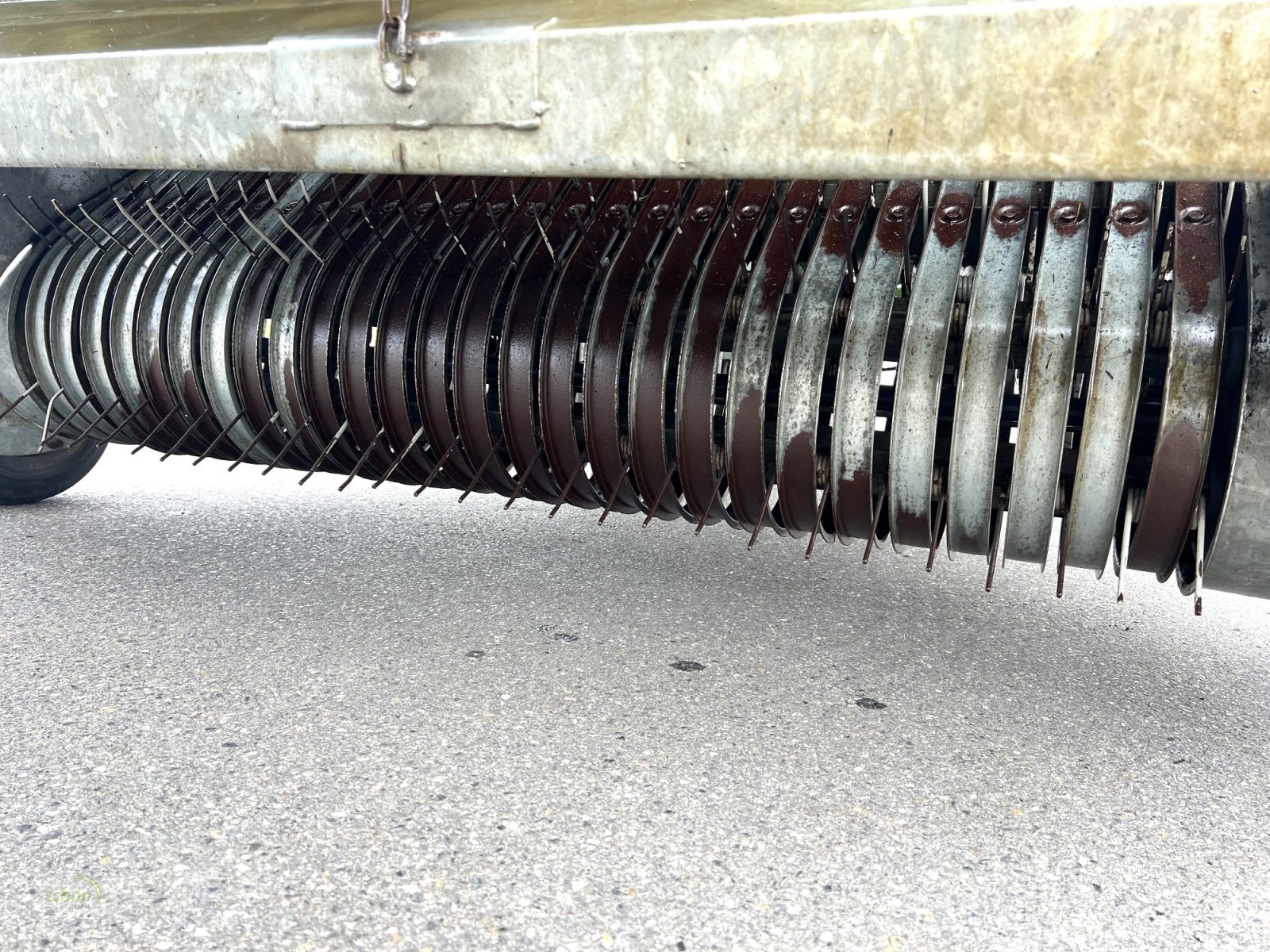 Ladewagen del tipo Krone Titan 6/48 GL All In - ein großer Schwingen-Ladewagen mit Druckluftbremse, Gebrauchtmaschine In Burgrieden (Immagine 22)