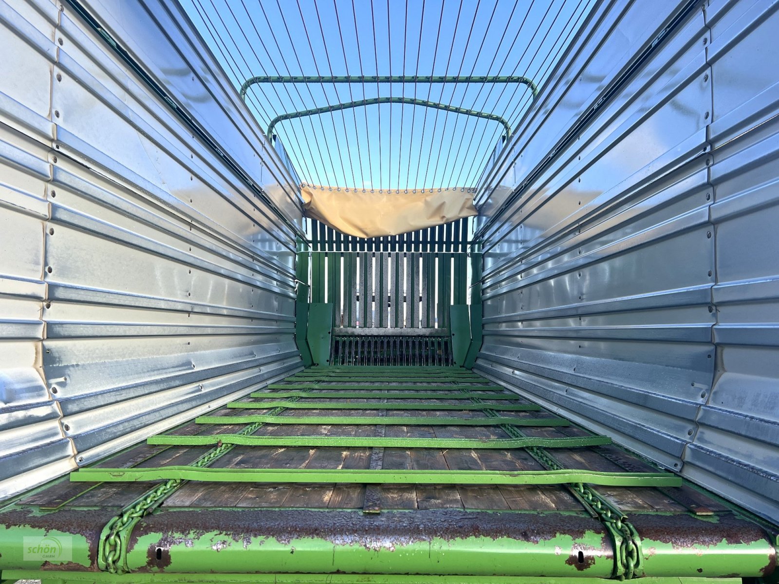 Ladewagen типа Krone Titan 6/48 GL All In im guten Zustand - mit zusätzlichen Tasträdern hinter der Pick-Up, Gebrauchtmaschine в Burgrieden (Фотография 7)