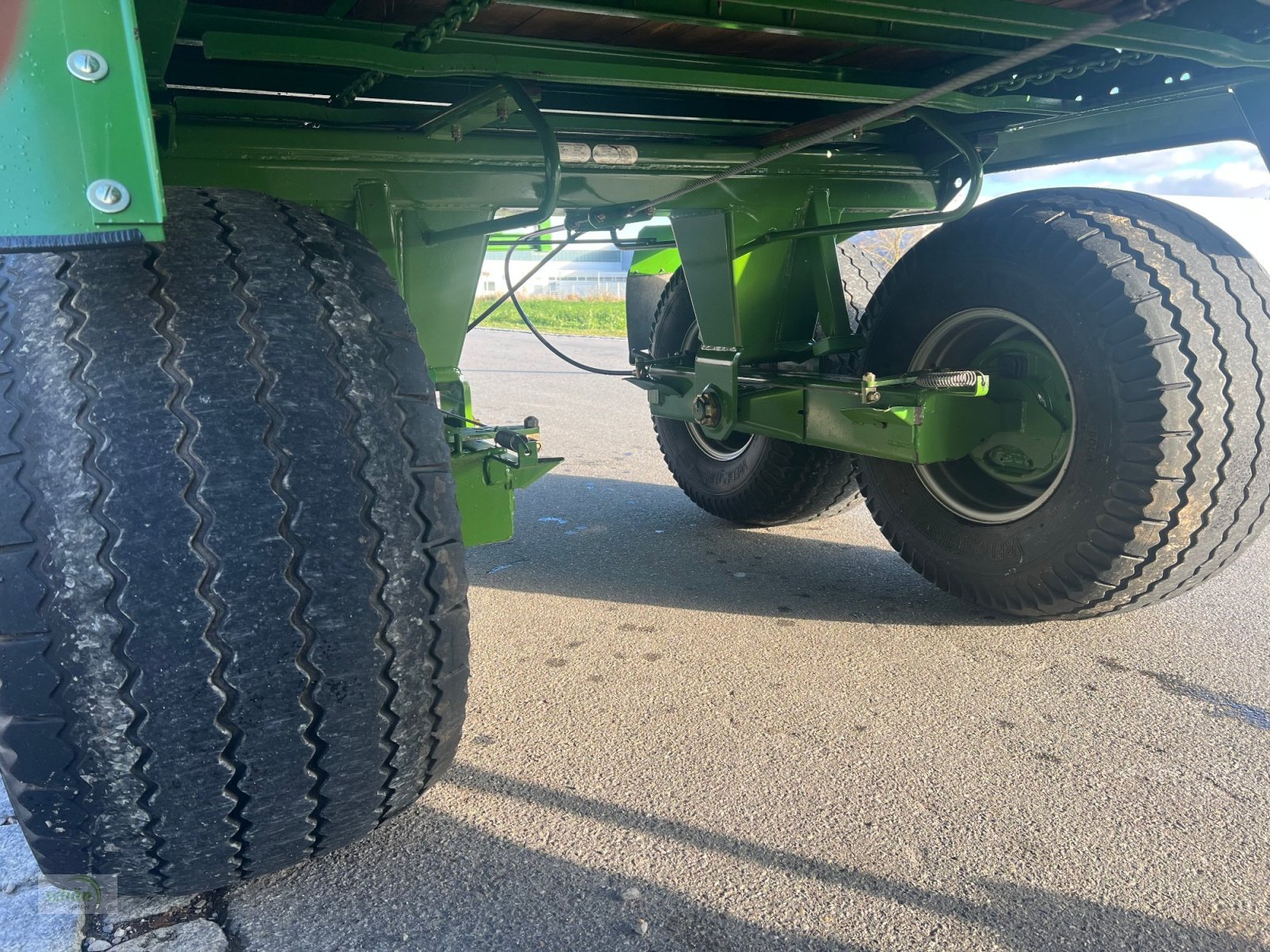 Ladewagen типа Krone Titan 6/48 GL All In im guten Zustand - mit zusätzlichen Tasträdern hinter der Pick-Up, Gebrauchtmaschine в Burgrieden (Фотография 20)