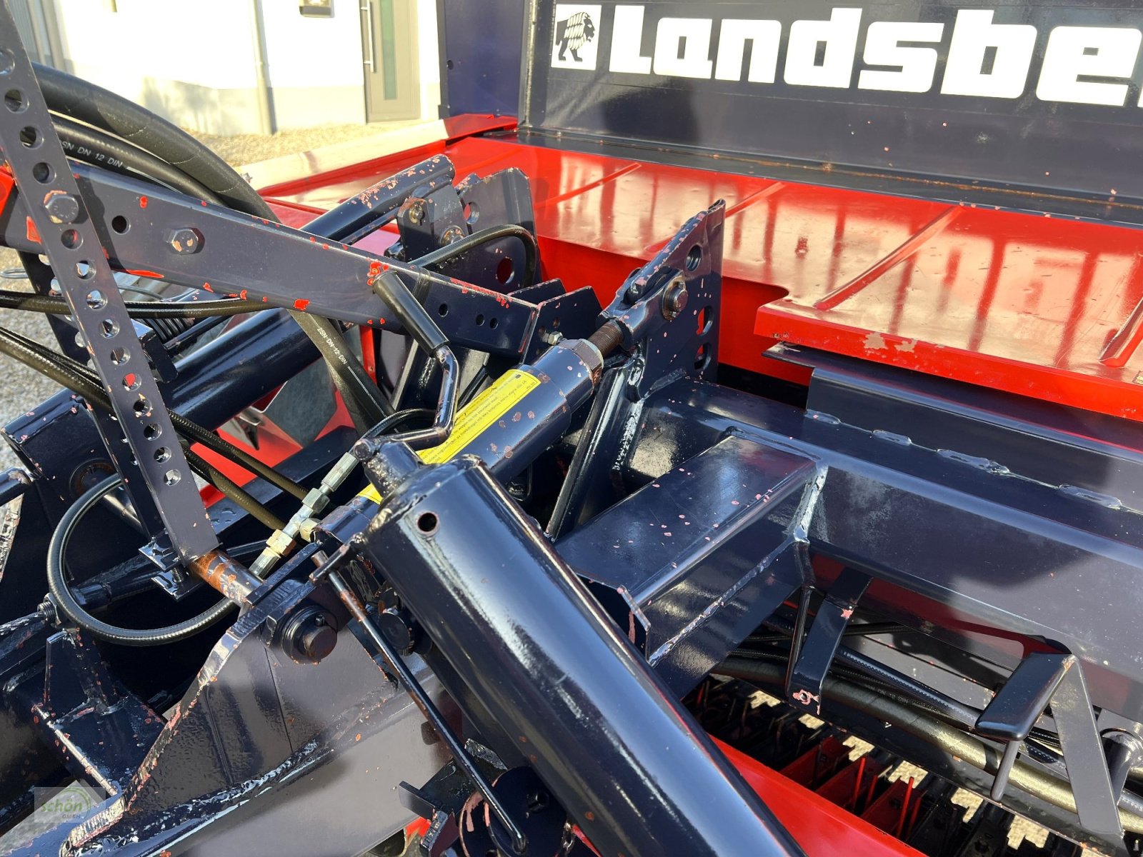 Ladewagen van het type Landsberg Ladeplus 35-5 - fast baugleich wie Pöttinger Ladeprofi 2 - mit neuen Breitreifen, Gebrauchtmaschine in Burgrieden (Foto 15)