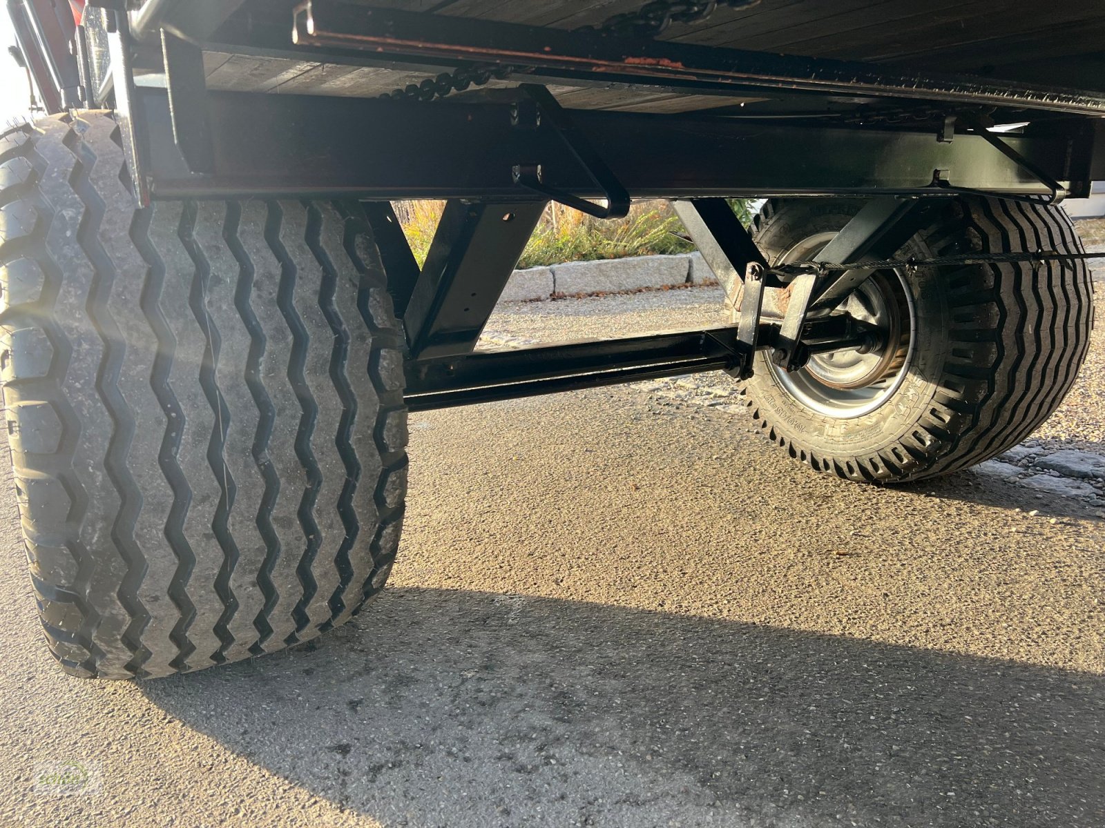 Ladewagen van het type Landsberg Ladeplus 35-5 - fast baugleich wie Pöttinger Ladeprofi 2 - mit neuen Breitreifen, Gebrauchtmaschine in Burgrieden (Foto 26)