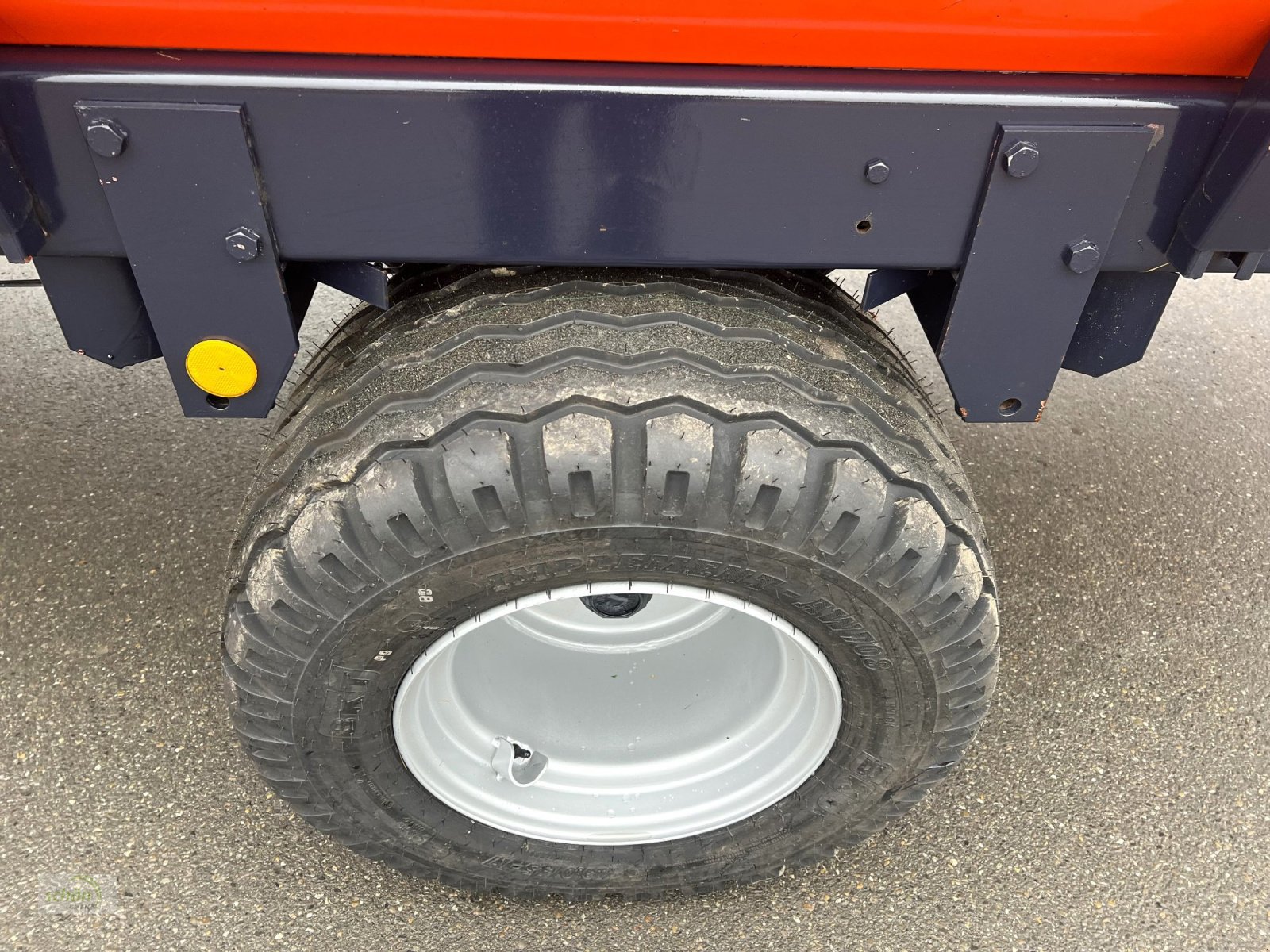 Ladewagen типа Landsberg LH 3131 - fast baugleich wie Pöttinger Ladeprofi 2 - mit neuen Breitreifen, Gebrauchtmaschine в Burgrieden (Фотография 3)