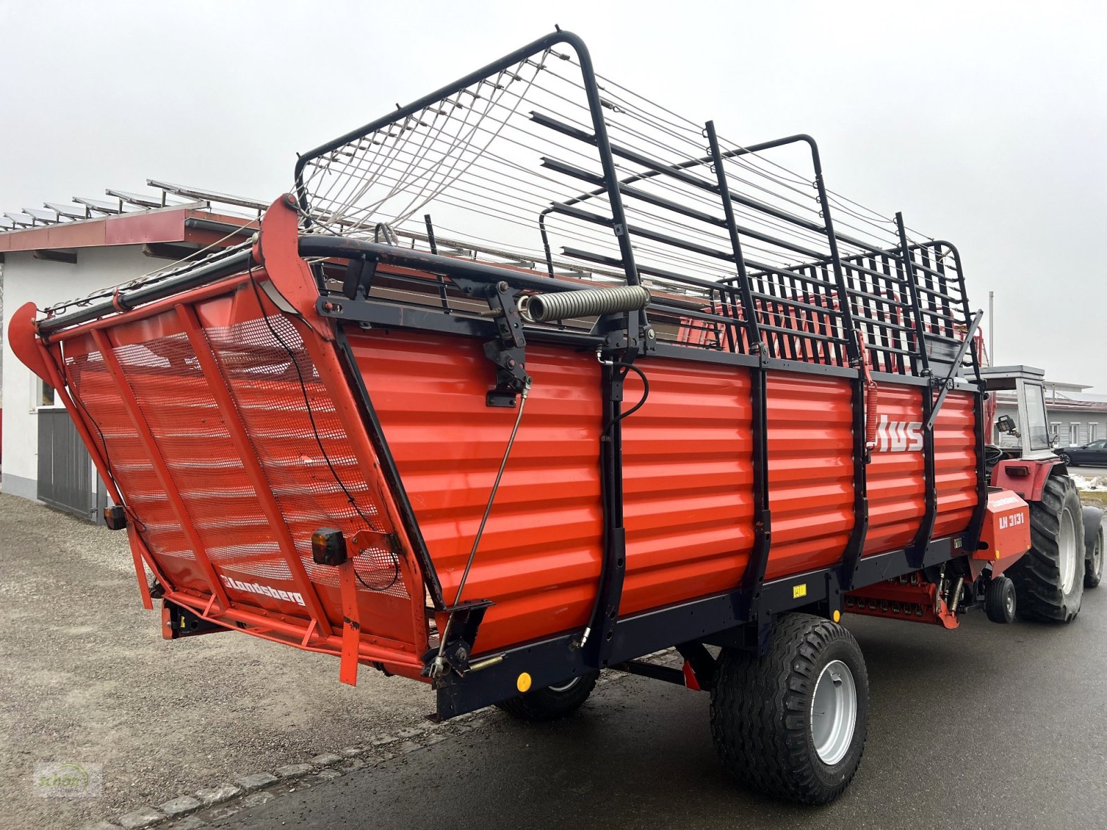 Ladewagen типа Landsberg LH 3131 - fast baugleich wie Pöttinger Ladeprofi 2 - mit neuen Breitreifen, Gebrauchtmaschine в Burgrieden (Фотография 10)