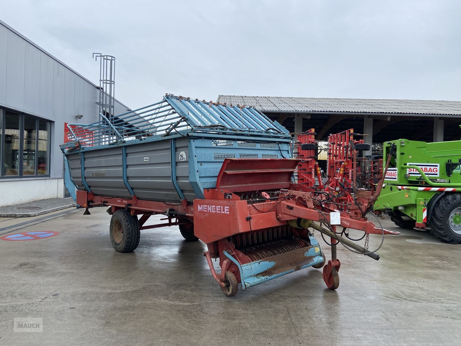 Ladewagen of the type Mengele 310 Quadro, Gebrauchtmaschine in Burgkirchen (Picture 3)