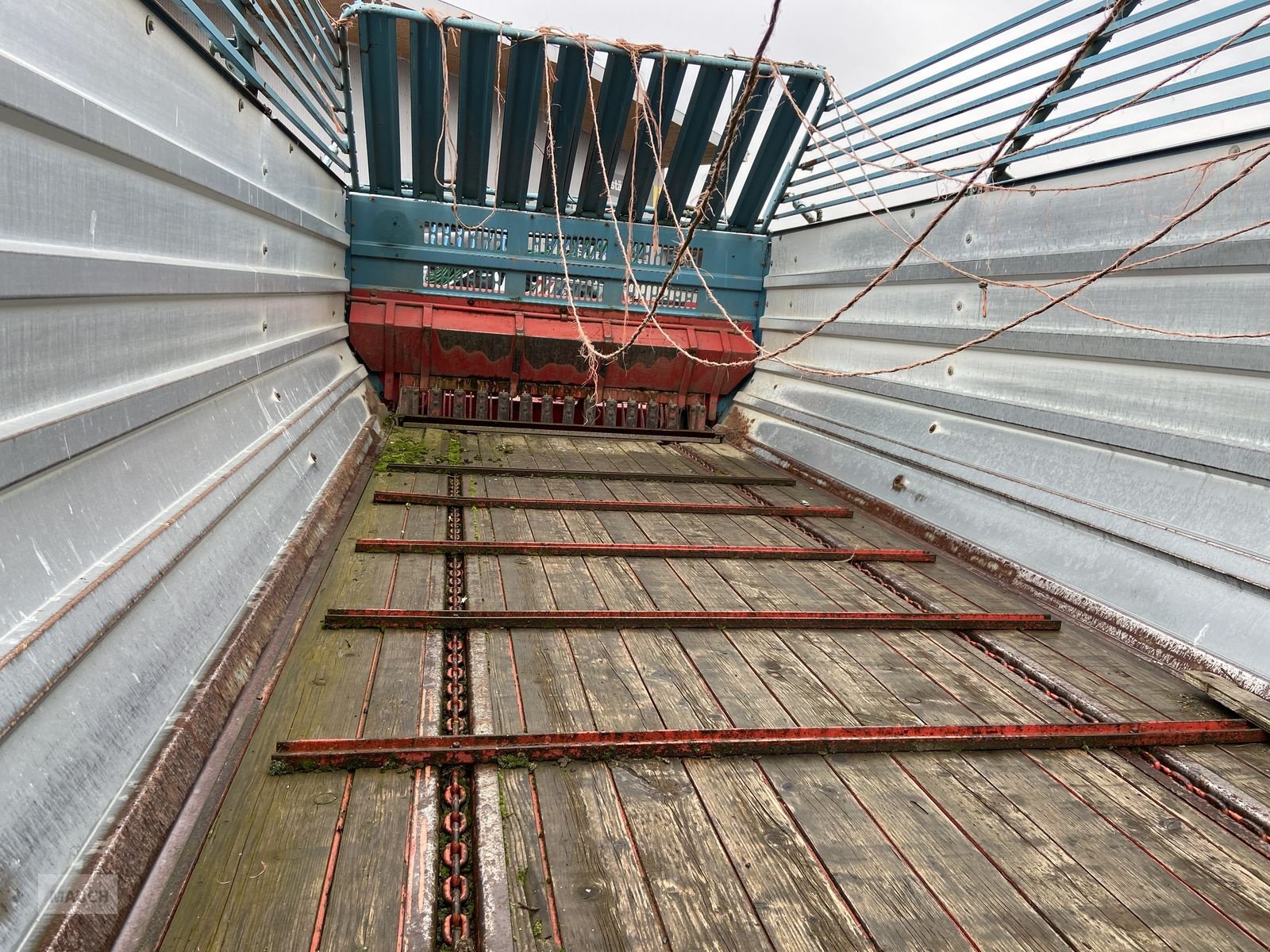 Ladewagen of the type Mengele 310 Quadro, Gebrauchtmaschine in Burgkirchen (Picture 8)