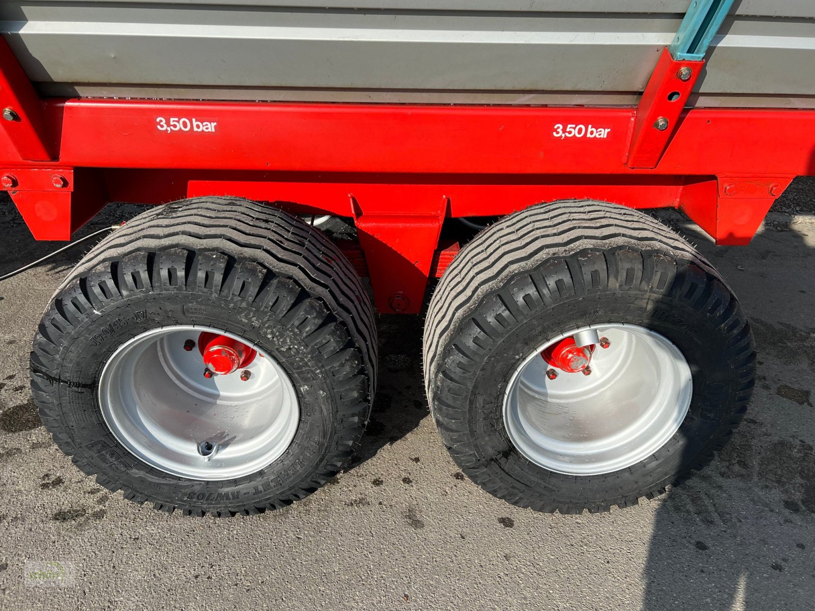 Ladewagen des Typs Mengele Garant 435 mit neuen 19-er Breitreifen und guter Ausstattung, Gebrauchtmaschine in Burgrieden (Bild 3)