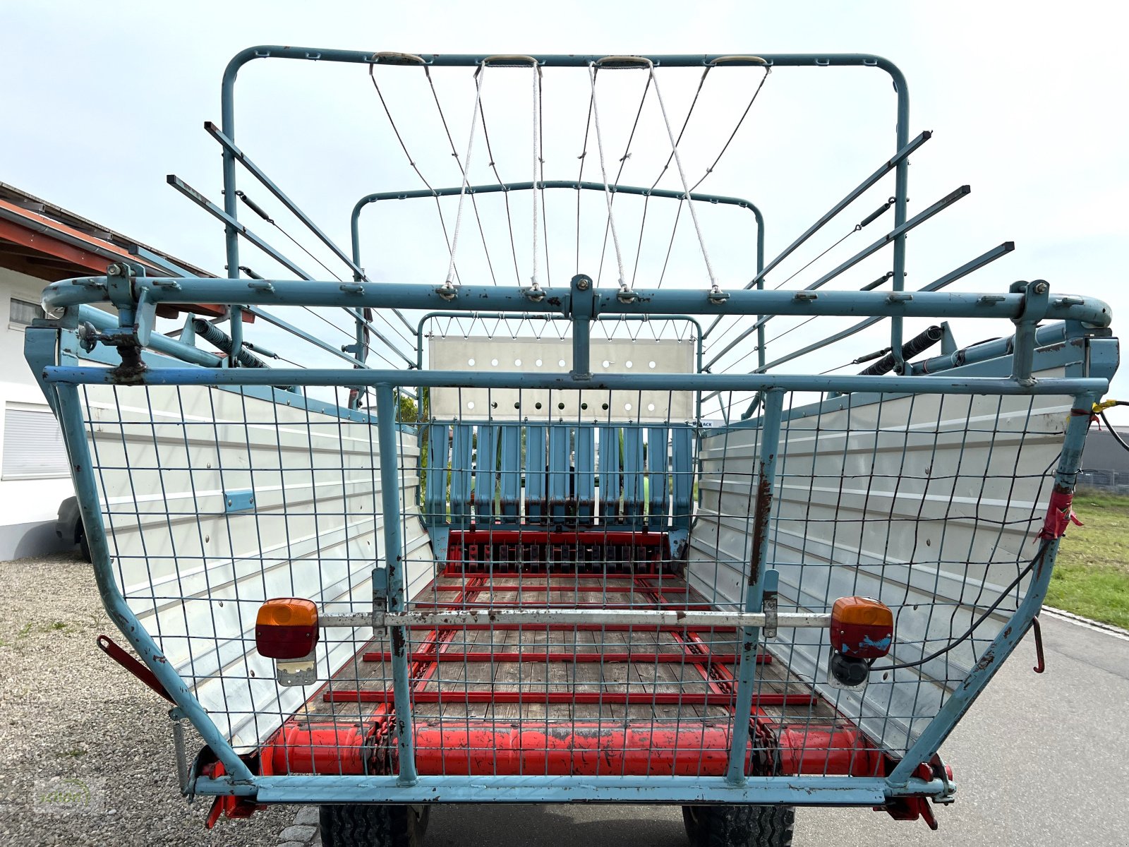 Ladewagen des Typs Mengele LW 250 Economy - Leichtbau-Ladewagen, Gebrauchtmaschine in Burgrieden (Bild 4)