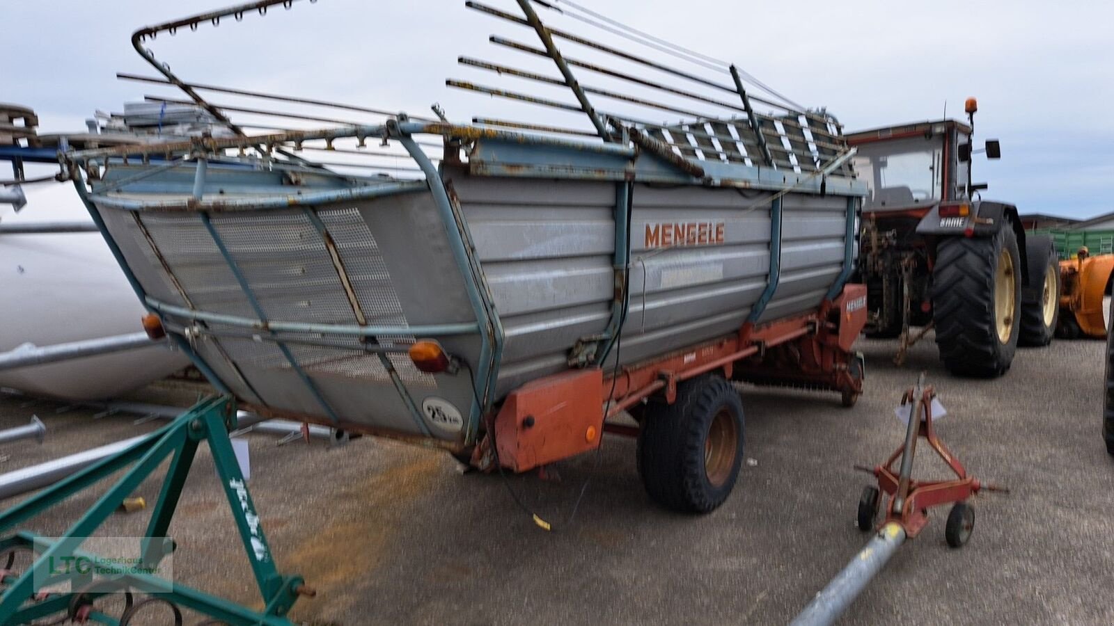 Ladewagen от тип Mengele LW 310 Quadro  6 Messer, Gebrauchtmaschine в Redlham (Снимка 4)