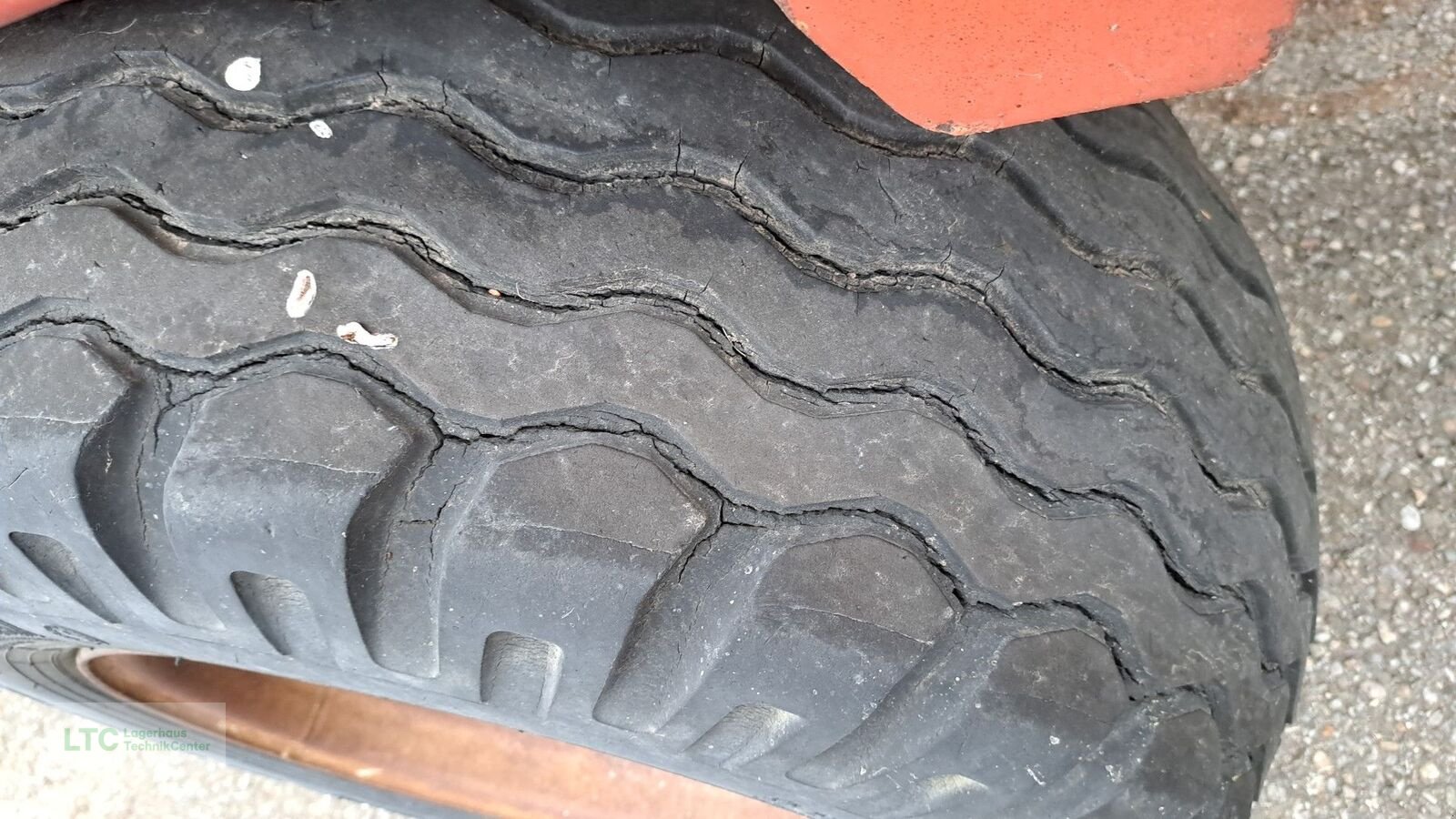 Ladewagen от тип Mengele LW 310 Quadro  6 Messer, Gebrauchtmaschine в Redlham (Снимка 12)