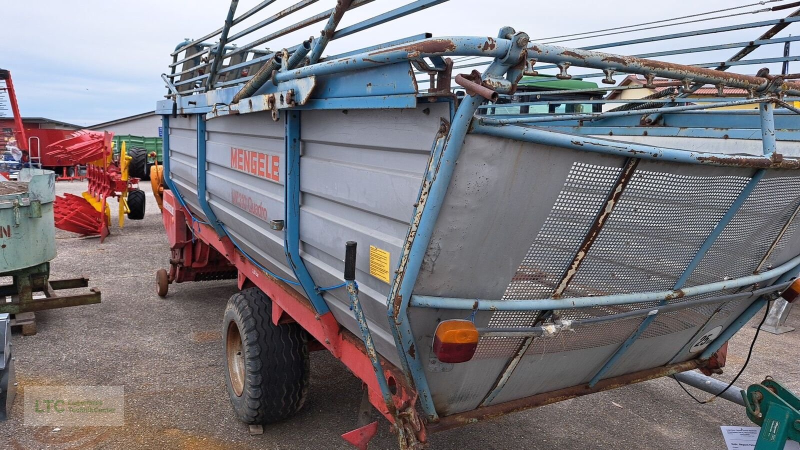 Ladewagen от тип Mengele LW 310 Quadro  6 Messer, Gebrauchtmaschine в Redlham (Снимка 3)