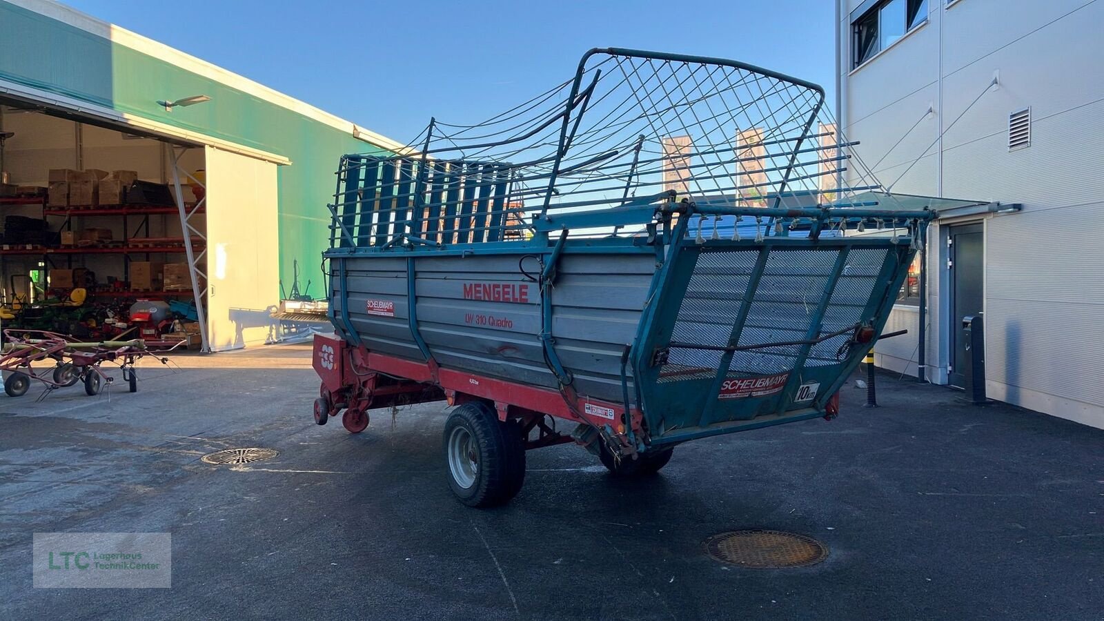 Ladewagen of the type Mengele LW 310 Quadro, Gebrauchtmaschine in Redlham (Picture 4)