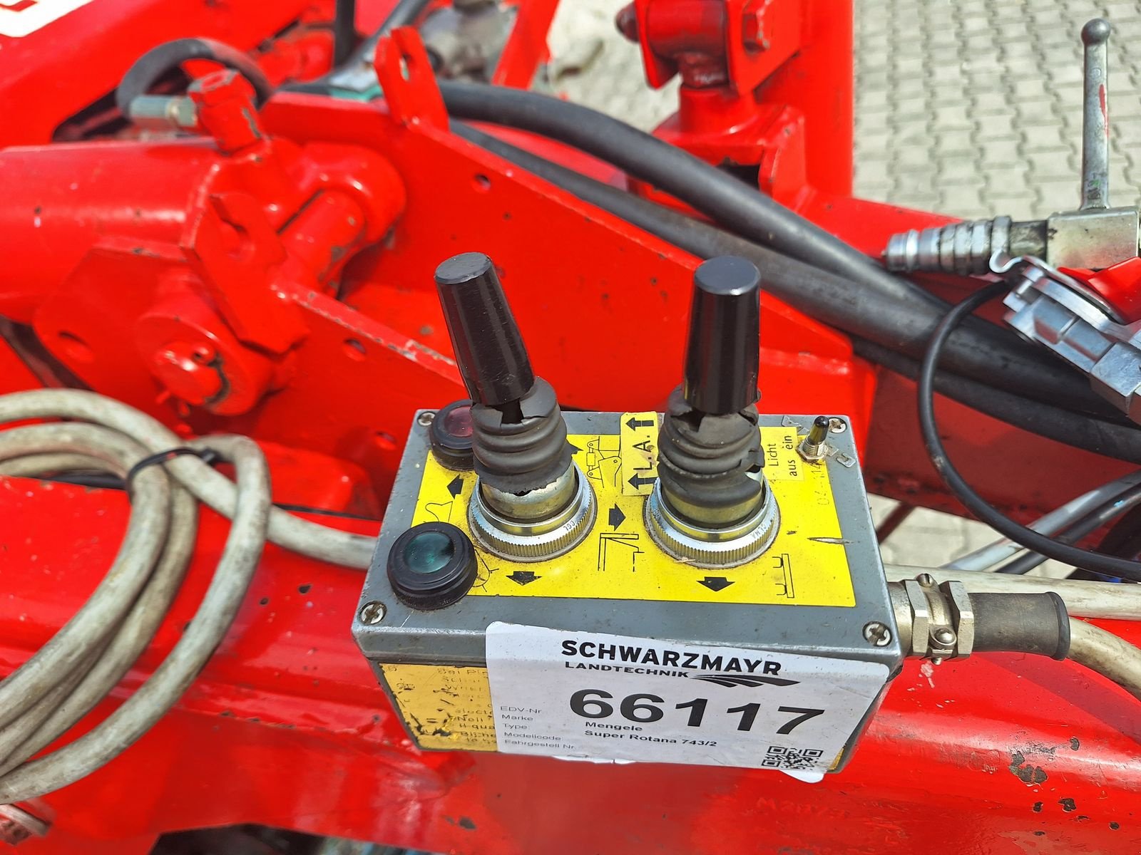 Ladewagen of the type Mengele Super Rotana 743/2, Gebrauchtmaschine in Feldkirchen (Picture 9)