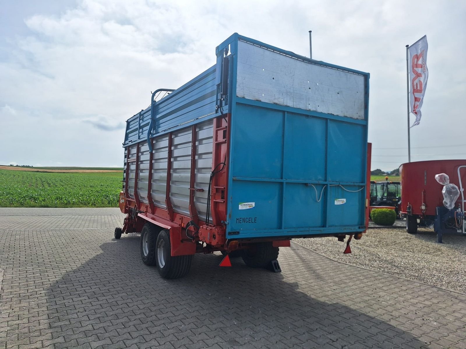 Ladewagen of the type Mengele Super Rotana 743/2, Gebrauchtmaschine in Feldkirchen (Picture 4)