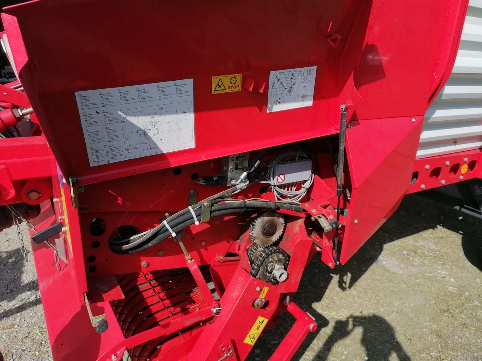 Ladewagen des Typs Pöttinger EUROBOSS 250 H, Gebrauchtmaschine in Reith bei Kitzbühel (Bild 5)