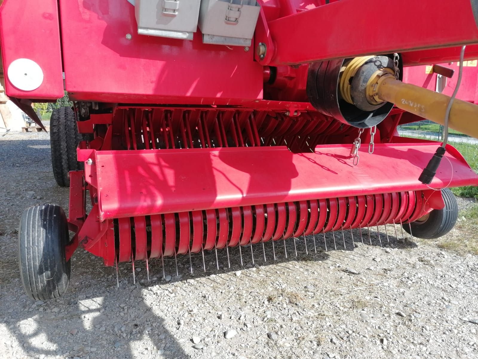 Ladewagen des Typs Pöttinger EUROBOSS 250 H, Gebrauchtmaschine in Reith bei Kitzbühel (Bild 2)