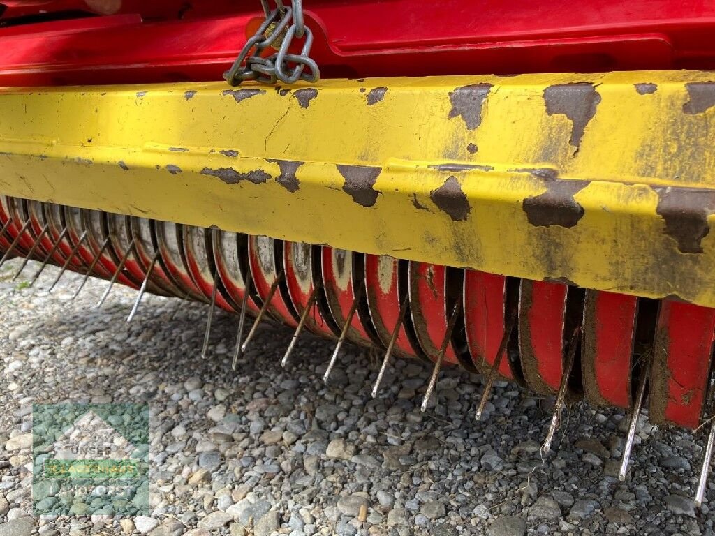 Ladewagen des Typs Pöttinger Euroboss 330 T, Neumaschine in Kapfenberg (Bild 28)
