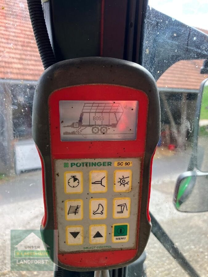 Ladewagen des Typs Pöttinger Euroboss 330 T, Neumaschine in Kapfenberg (Bild 21)