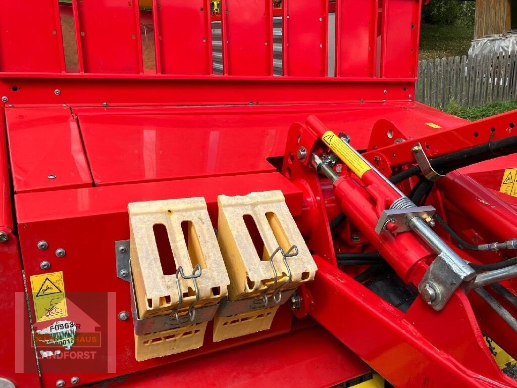 Ladewagen des Typs Pöttinger Euroboss 330 T, Neumaschine in Kapfenberg (Bild 7)