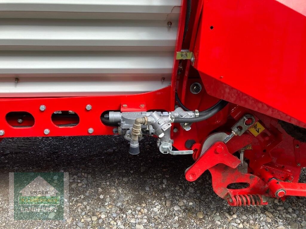 Ladewagen des Typs Pöttinger Euroboss 330 T, Neumaschine in Kapfenberg (Bild 19)