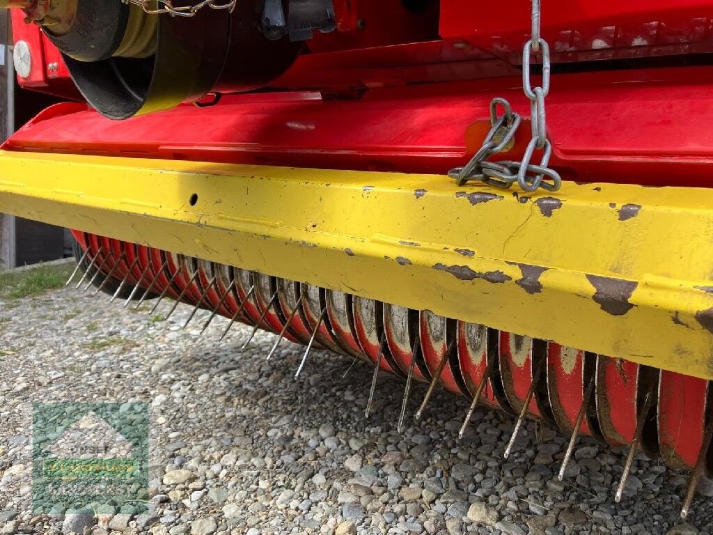 Ladewagen des Typs Pöttinger Euroboss 330 T, Neumaschine in Kapfenberg (Bild 26)