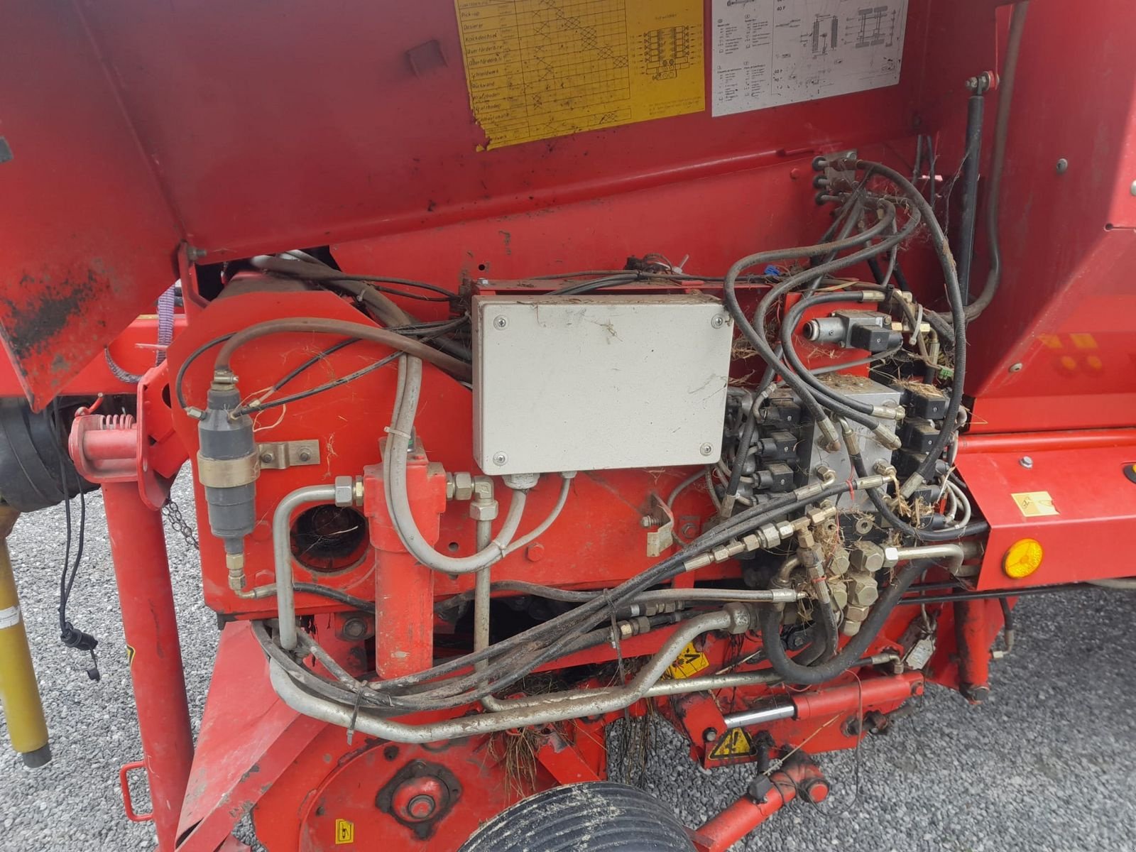 Ladewagen typu Pöttinger Europrofi 3 D, Gebrauchtmaschine v Hopfgarten (Obrázek 16)