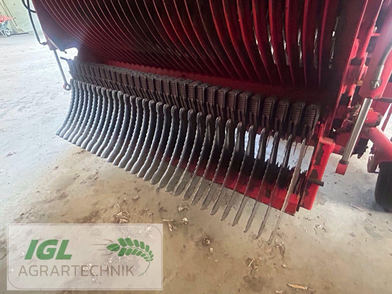 Ladewagen des Typs Pöttinger Europrofi 3, Gebrauchtmaschine in Nabburg (Bild 11)