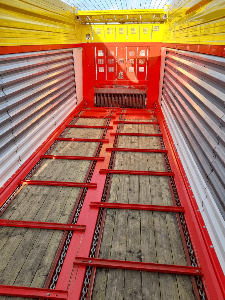 Ladewagen des Typs Pöttinger Europrofi 5510 combiline, Gebrauchtmaschine in Neufchâtel-en-Bray (Bild 4)