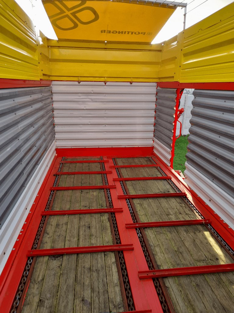 Ladewagen des Typs Pöttinger Europrofi 5510 combiline, Gebrauchtmaschine in Neufchâtel-en-Bray (Bild 5)