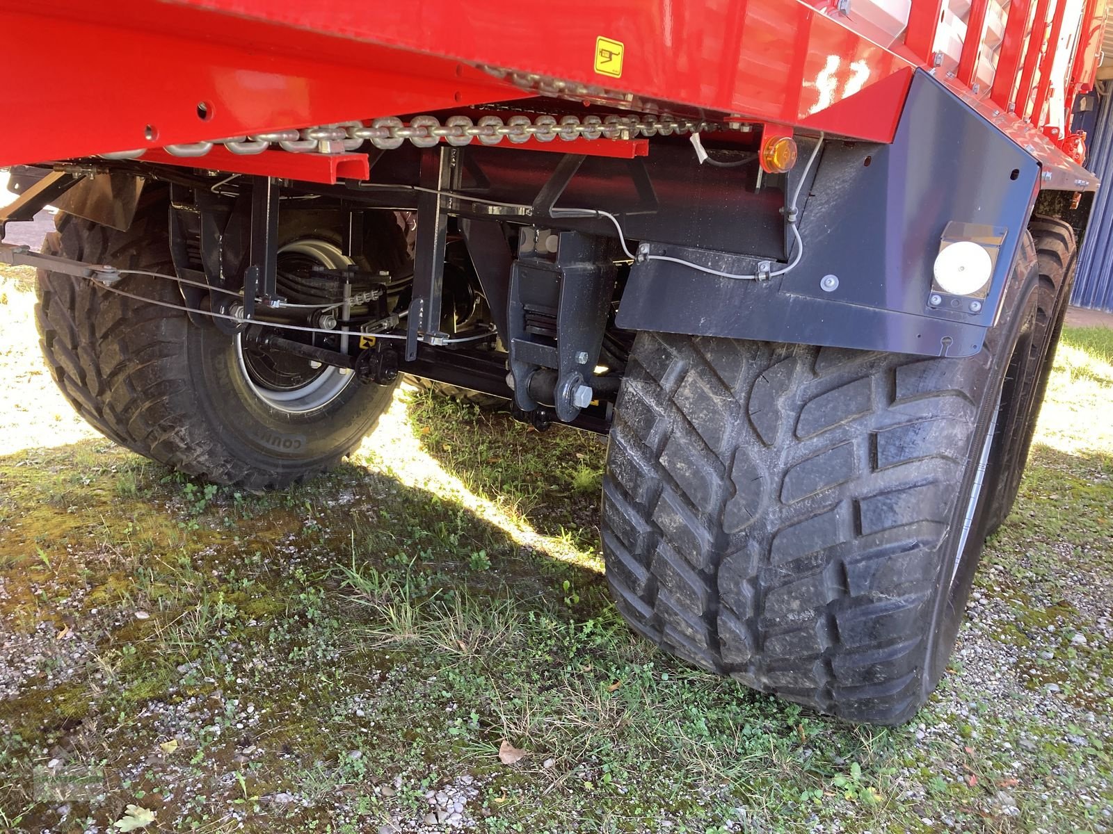 Ladewagen des Typs Pöttinger EUROPROFI 5510 D, Neumaschine in Grieskirchen (Bild 5)