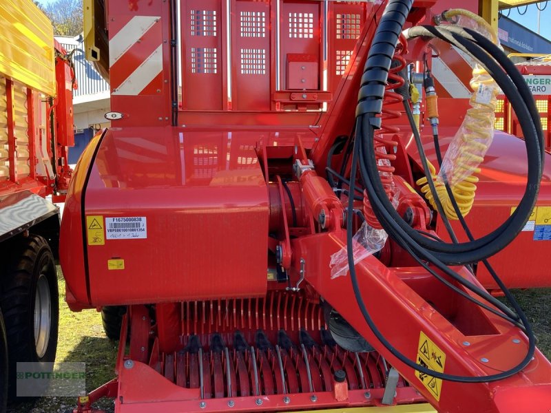 Ladewagen des Typs Pöttinger EUROPROFI 5510 D, Neumaschine in Grieskirchen (Bild 1)