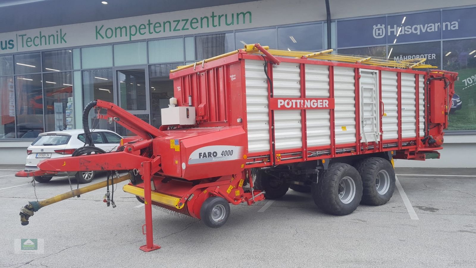 Ladewagen of the type Pöttinger FARO 4000 D, Gebrauchtmaschine in Klagenfurt (Picture 4)