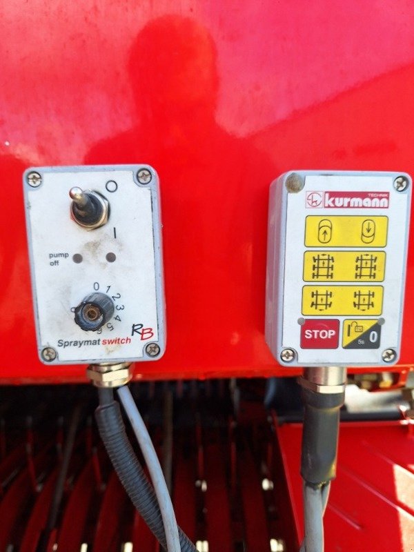 Ladewagen des Typs Pöttinger Jumbo 6610D Powermatic+, Gebrauchtmaschine in Ersingen (Bild 9)