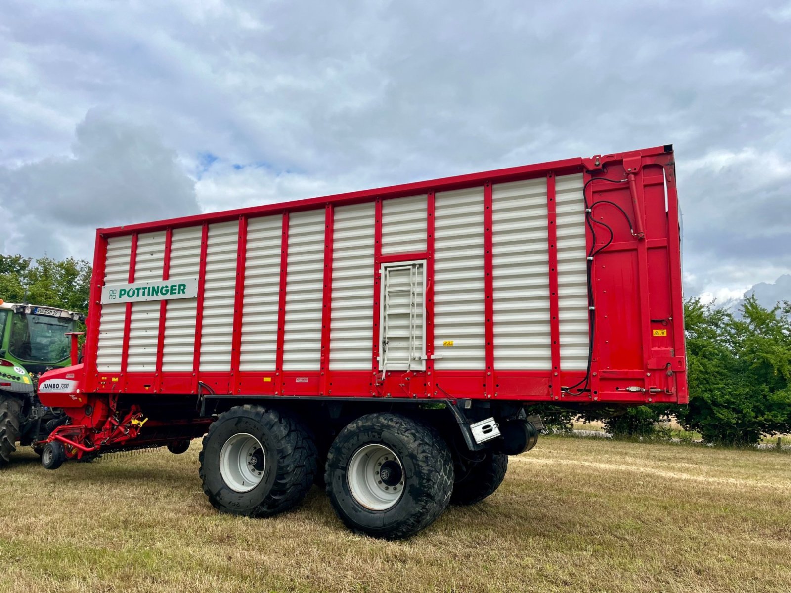 Ladewagen of the type Pöttinger Jumbo 7200 Combiline, Gebrauchtmaschine in Treuchtlingen (Picture 4)