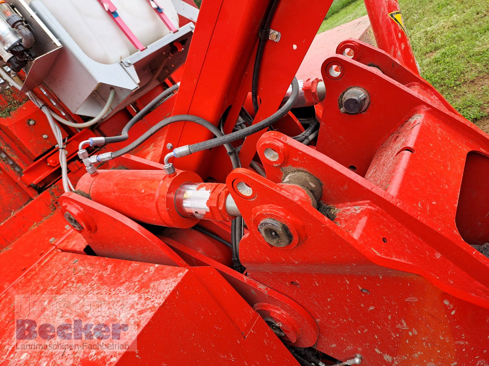 Ladewagen of the type Pöttinger Jumbo 7210 D Combiline, Gebrauchtmaschine in Weimar-Niederwalgern (Picture 11)