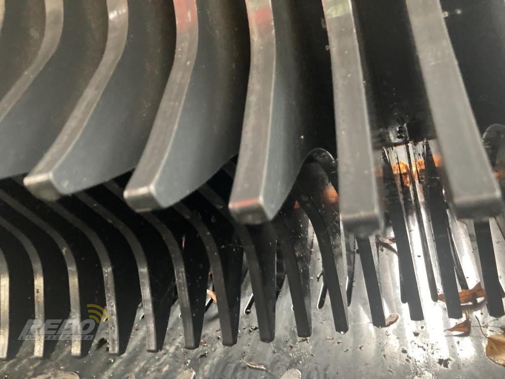 Ladewagen des Typs Pöttinger JUMBO 7380 DB, Neumaschine in Lütjenburg (Bild 26)