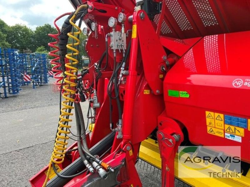 Ladewagen of the type Pöttinger JUMBO 8350 DB, Gebrauchtmaschine in Meppen (Picture 11)