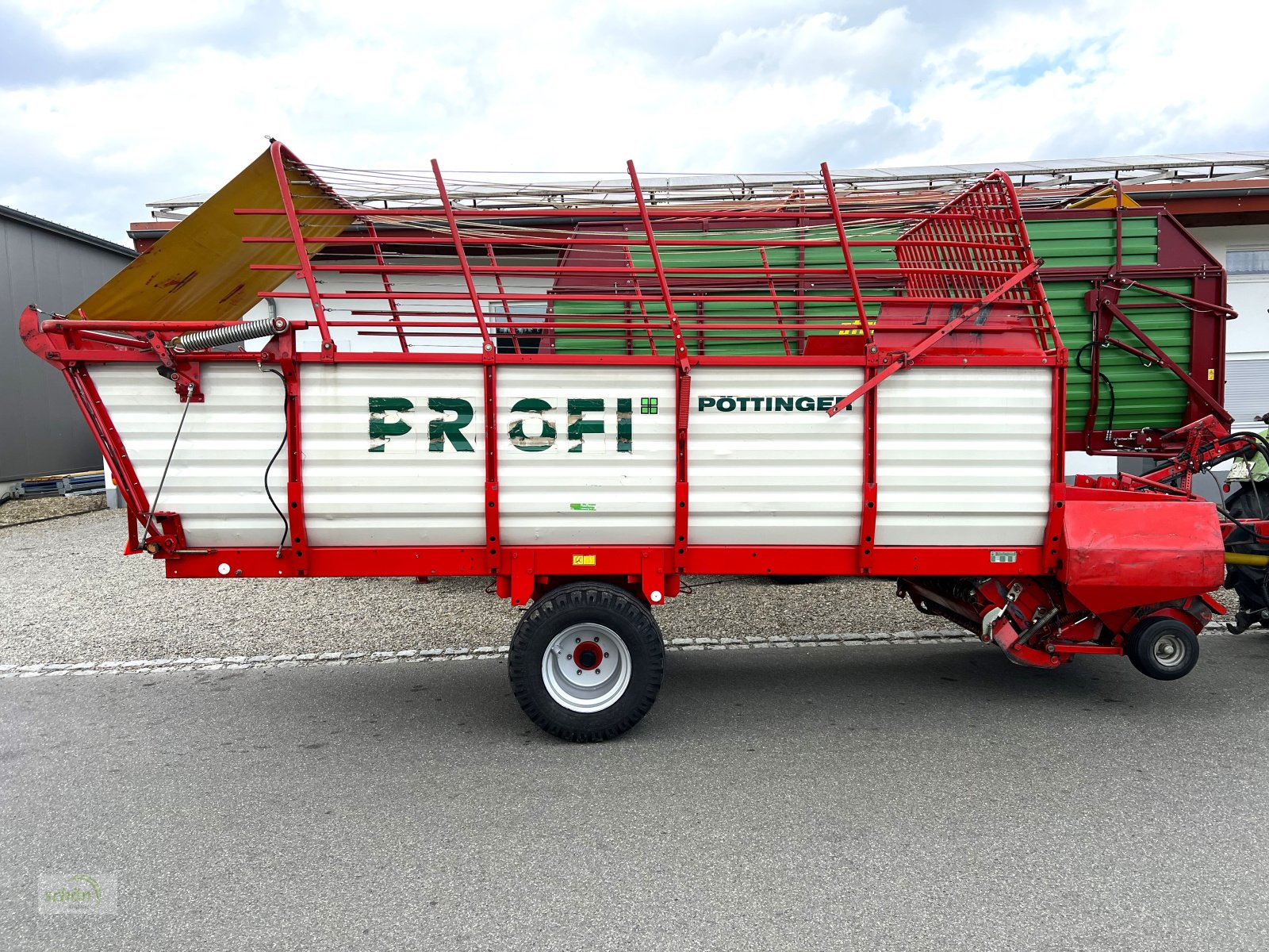 Ladewagen des Typs Pöttinger Ladeprofi 2 mit neuen 19-er Breitreifen, Gebrauchtmaschine in Burgrieden (Bild 12)